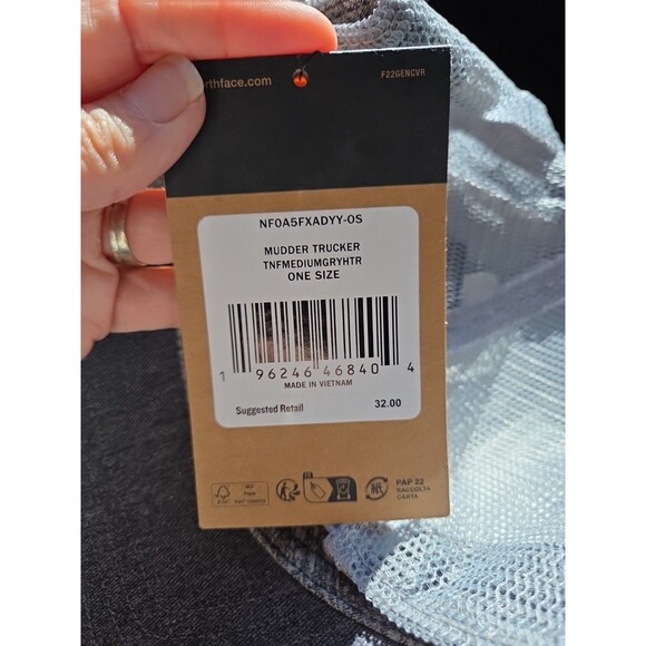 THE NORTH FACE Unisex Mudder Snapback Gray Patch Logo Trucker Hat NWT MSRP 32$ - Picture 3 of 7